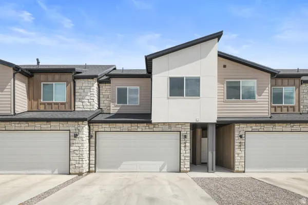 $360,000 | 447 West 25 North, Providence, UT 84332