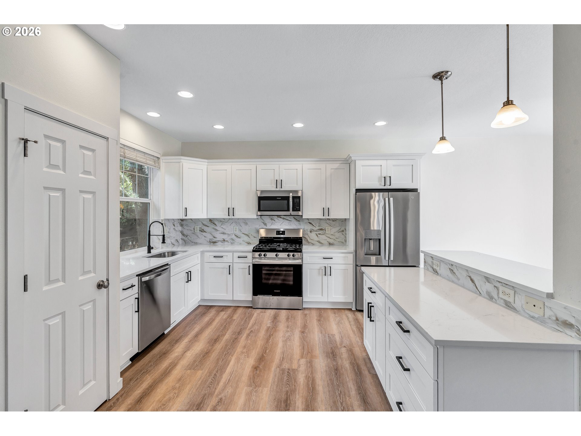 241 Southwest 105th Terrace Portland, OR 97225 - Photo 11 of 48