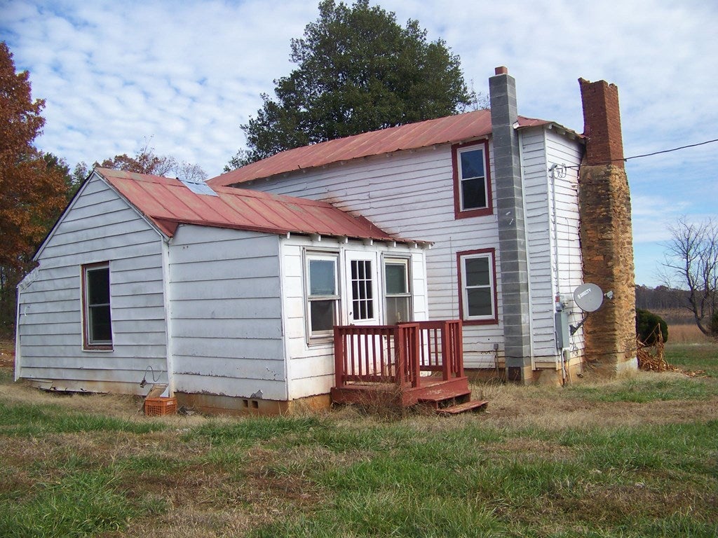 507 Elam Road Pamplin, VA 23958 - Photo 16 of 16 Gallery Image 16