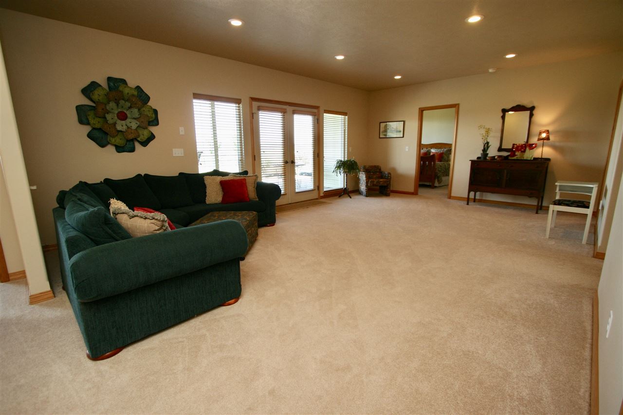 11309 South Freya Road Spokane, WA 99223 - Photo 10 of 20 Gallery Image 10