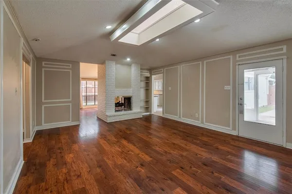 $2,600 | 649 Sheffield Drive, Richardson, TX 75081