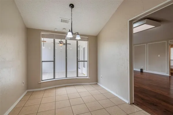 $2,800 | 649 Sheffield Drive, Richardson, TX 75081