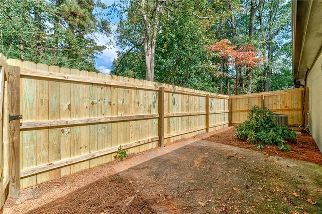 $2,000 | 1060 Mathews Court, Unit A, Smyrna, GA 30080