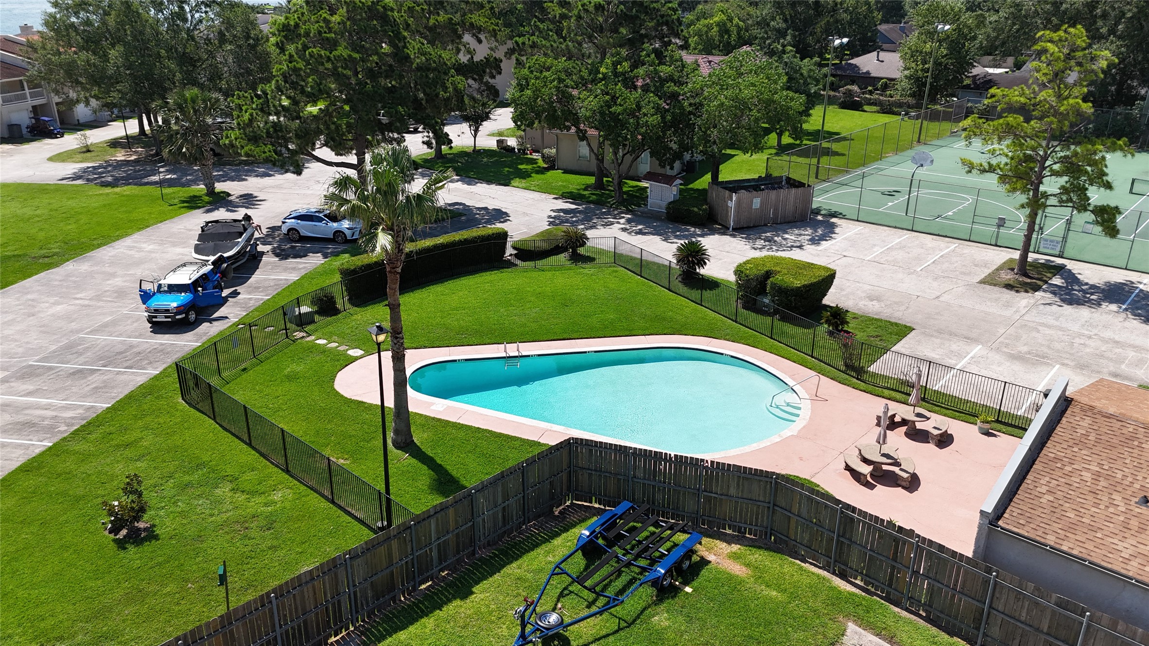 38 Regency Point Montgomery, TX 77356 - Photo 42 of 49 swimming pool