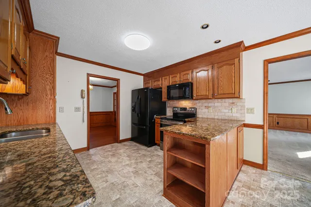 $469,900 | 3023 Tradd Drive, Harrisburg, NC 28075