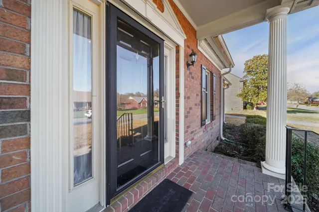 $469,900 | 3023 Tradd Drive, Harrisburg, NC 28075