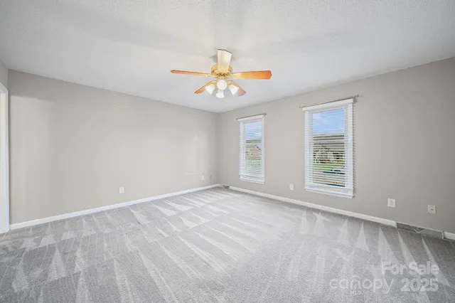 $469,900 | 3023 Tradd Drive, Harrisburg, NC 28075