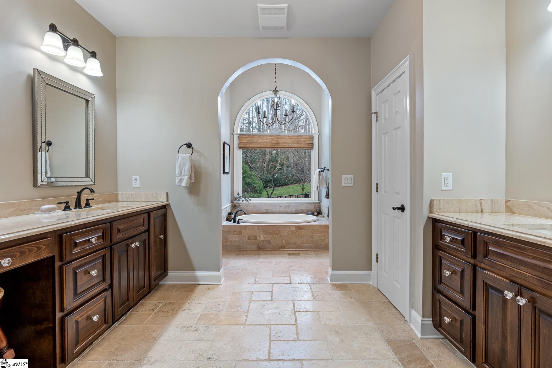 504 Spaulding Farm Road Greenville, SC 29615 - Photo 18 of 36 Gallery Image 18