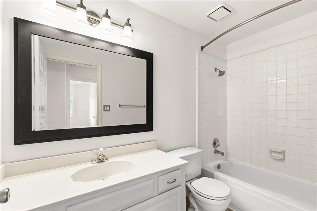 5009 Quail Ridge Drive McKinney, TX 75072 - Photo 14 of 16 Hall Bathroom Upstairs