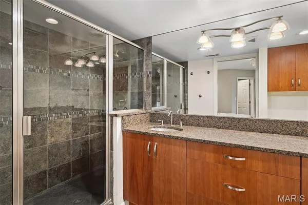 $419,000 | 4444 Lindell Boulevard, Unit 6, St. Louis, MO 63108