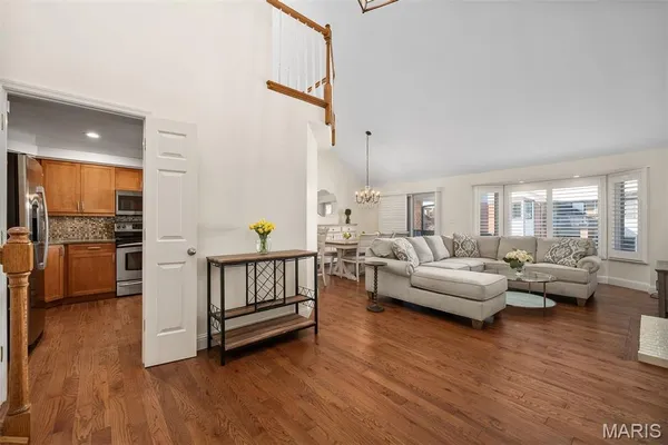 $419,000 | 4444 Lindell Boulevard, Unit 6, St. Louis, MO 63108