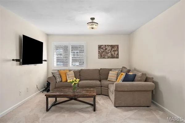 $419,000 | 4444 Lindell Boulevard, Unit 6, St. Louis, MO 63108