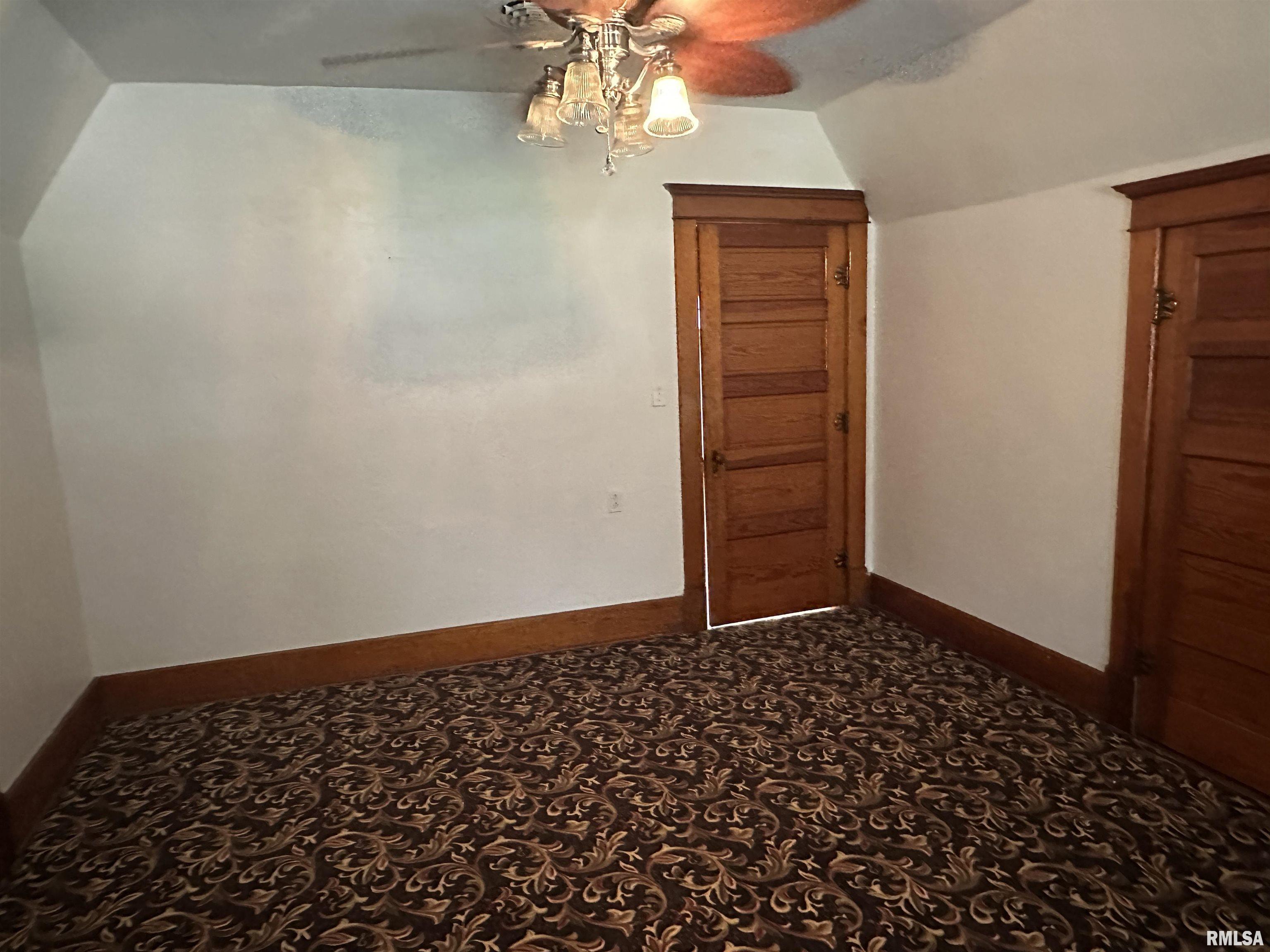707 North Main Street White Hall, IL 62092 - Photo 18 of 23