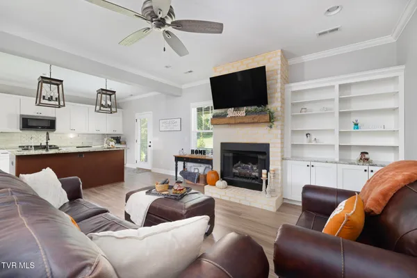 $625,000 | 1394 Prospects Way, Johnson City, TN 37615