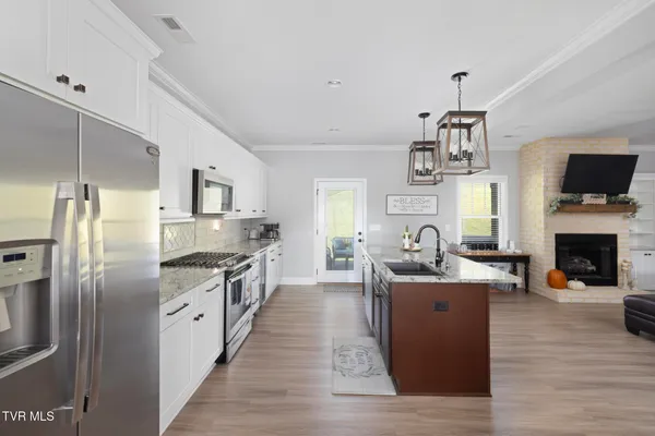 $625,000 | 1394 Prospects Way, Johnson City, TN 37615