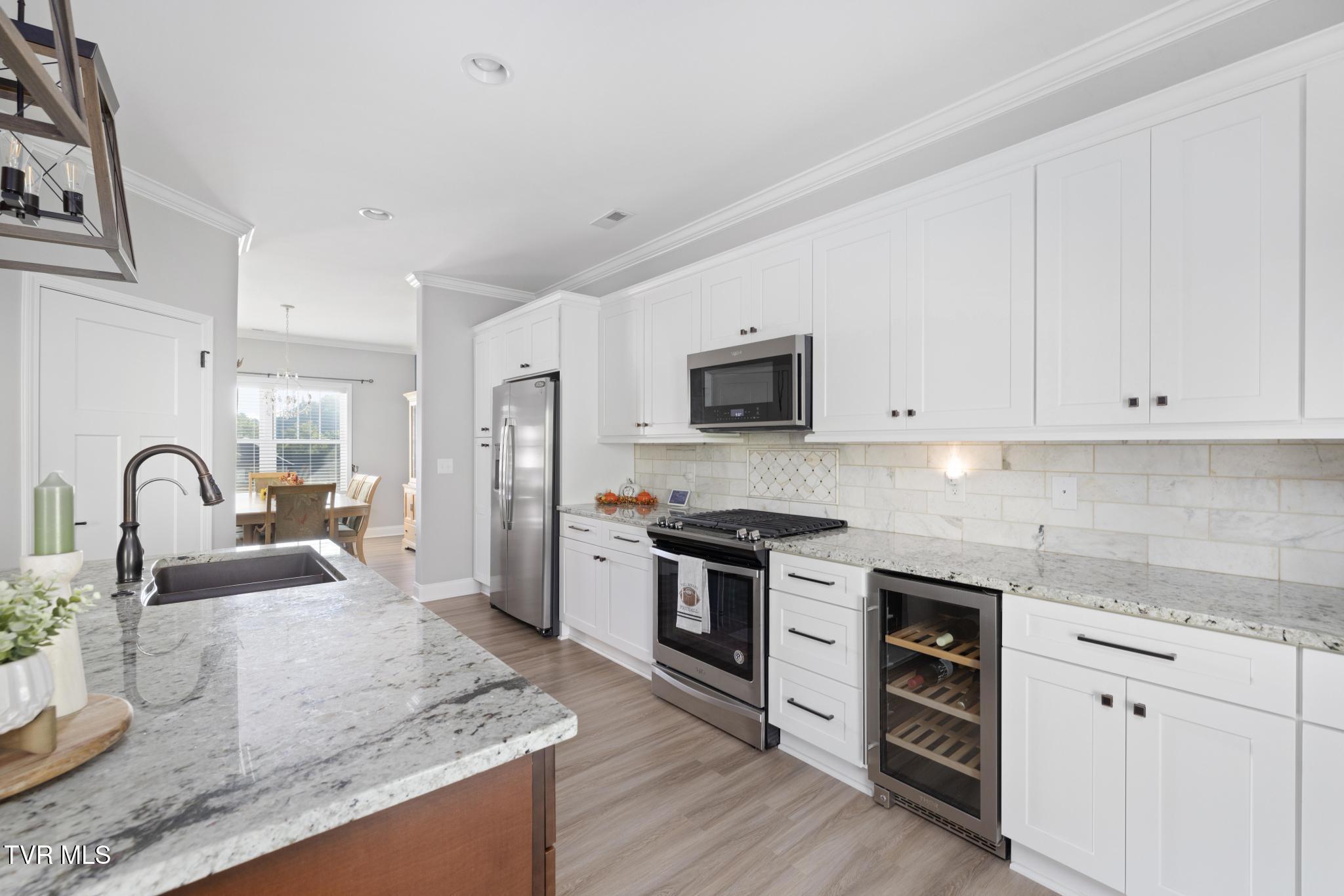 1394 Prospects Way Johnson City, TN 37615 - Photo 8 of 55 IMG_7843