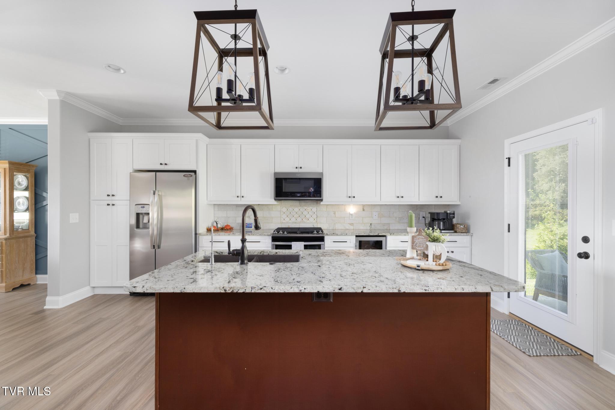 1394 Prospects Way Johnson City, TN 37615 - Photo 9 of 55 IMG_7834