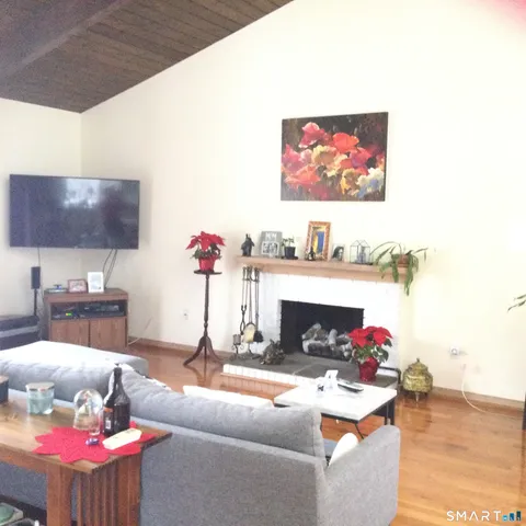 $399,000 | 13 Algonquin Lane, Unit C, Stratford, CT 06614