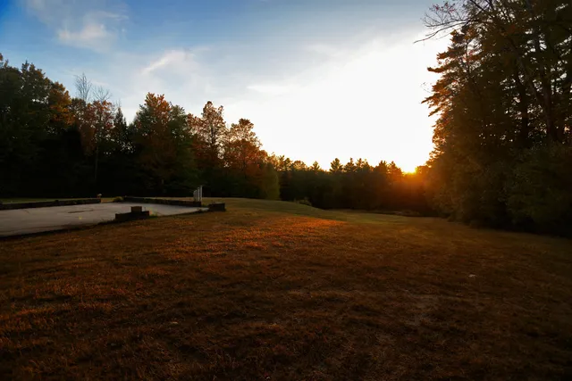 $397,000 | 0 Hewitt Road, Claremont, NH 03743