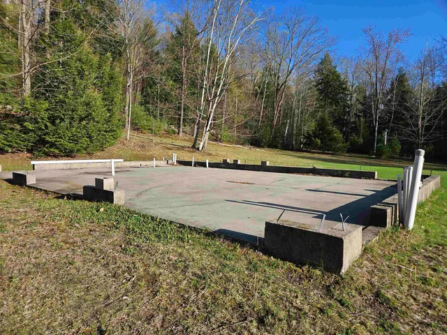 $397,000 | 0 Hewitt Road, Claremont, NH 03743