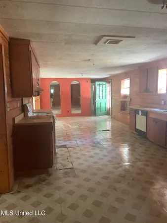 $31,500 | 1002 Poplar Springs Road, Hazlehurst, MS 39083