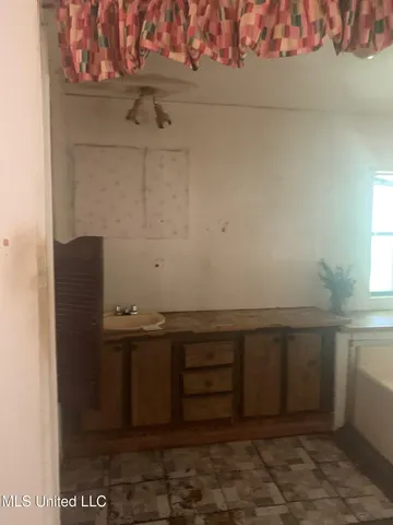 $37,500 | 1002 Poplar Springs Road, Hazlehurst, MS 39083