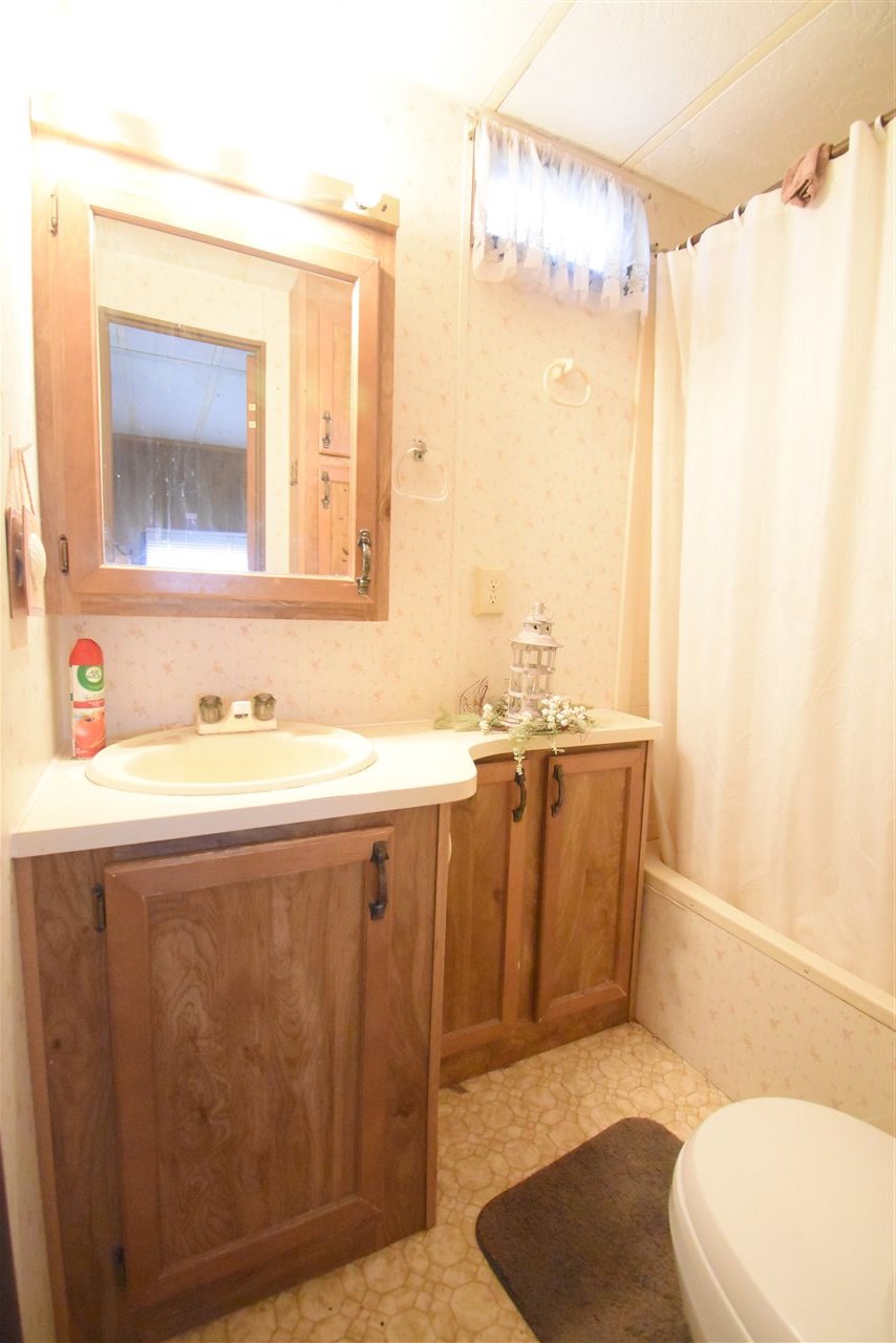 965 Tyrrell Road, Unit 85 & 86 Bancroft, MI 48414 - Photo 13 of 28