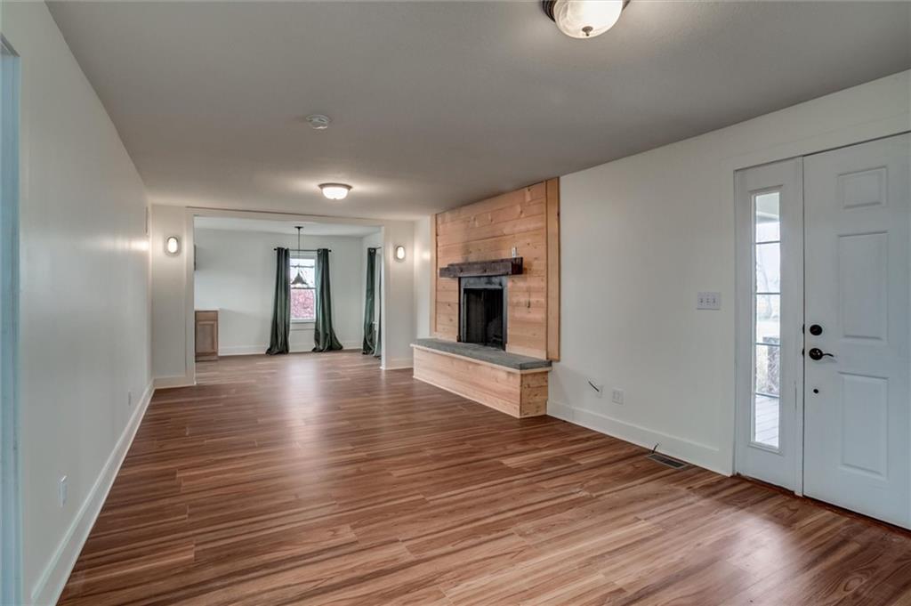 3958 Louisiana Road Ottawa, KS 66067 - Photo 11 of 41