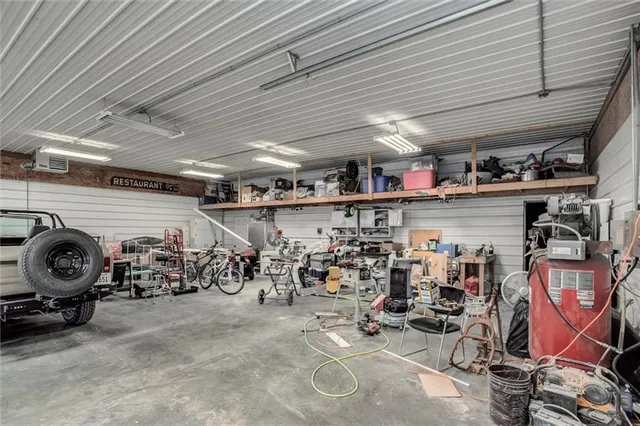 $450,000 | 3958 Louisiana Road, Ottawa, KS 66067