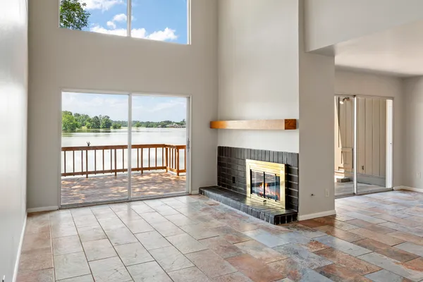 $215,000 | 206 Waters Edge, Huntsville, TX 77340