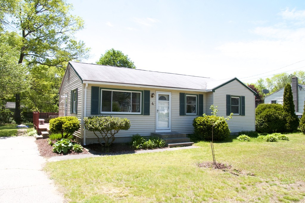 4 Bounty Road Oxford, MA 01540 - Photo 1 of 20 Gallery Image 1