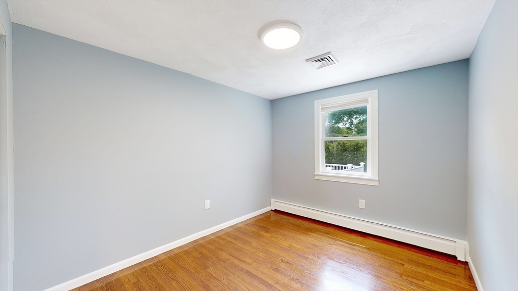 14 Tournament Road Natick, MA 01760 - Photo 15 of 34