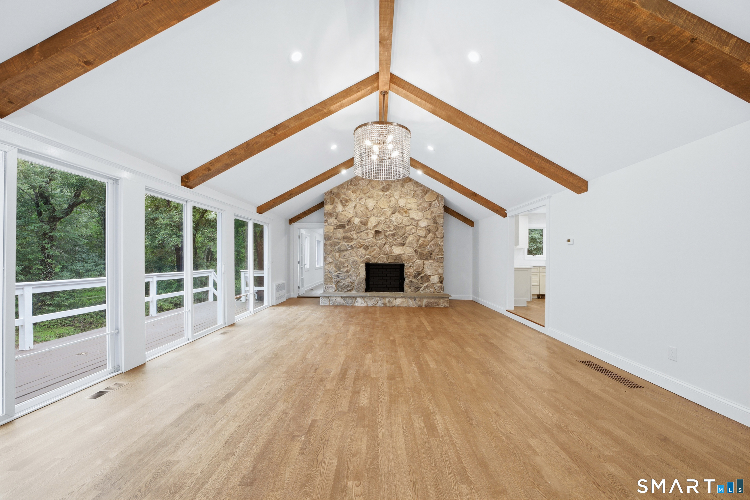 21 Deepwood Road Weston, CT 06883 - Photo 15 of 40 Gallery Image 15