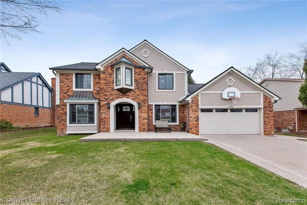 548 Rolling Green Circle Rochester Hills, MI 48309 - Photo 1 of 65