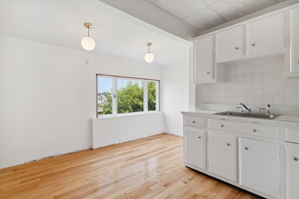 89 R Upland Road Winthrop, MA 02152 - Photo 11 of 42