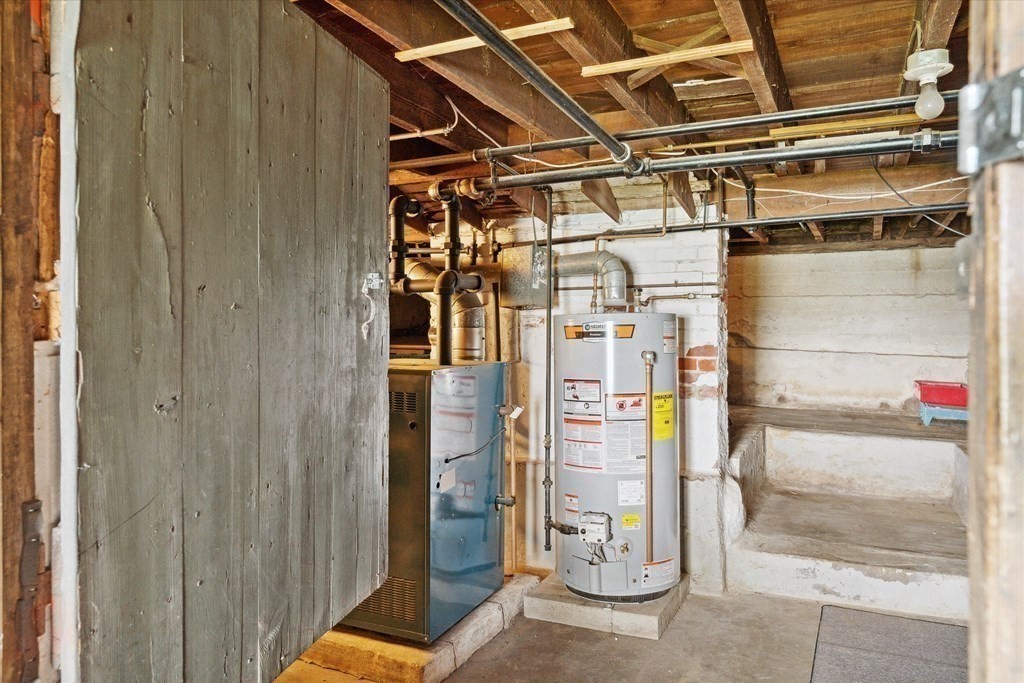 89 R Upland Road Winthrop, MA 02152 - Photo 31 of 42