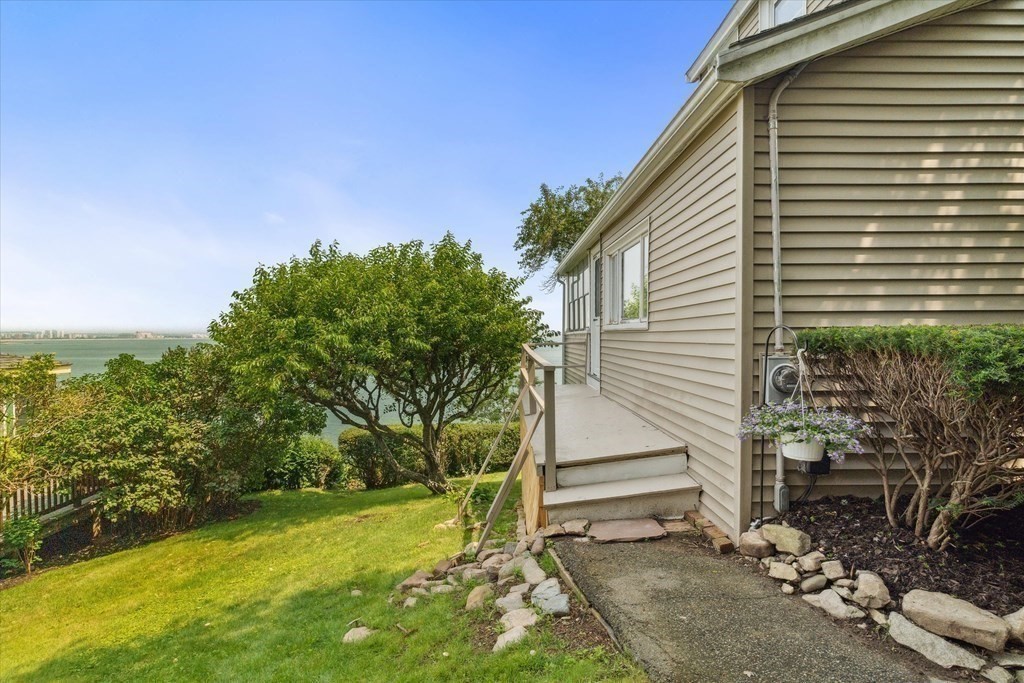 89 R Upland Road Winthrop, MA 02152 - Photo 36 of 42