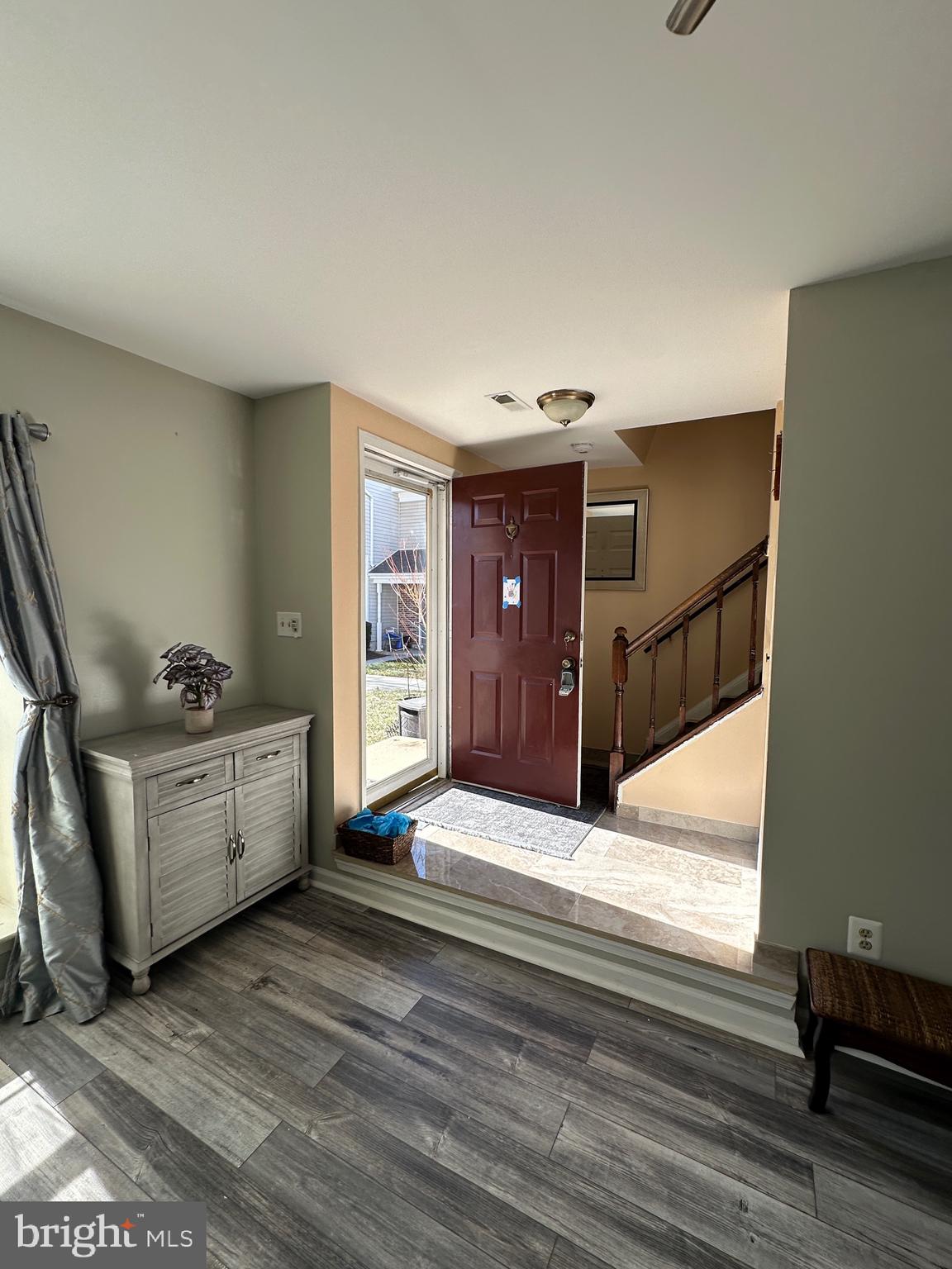 326 Lancaster Square, Unit 326 Sterling, VA 20164 - Photo 5 of 26 Entrance