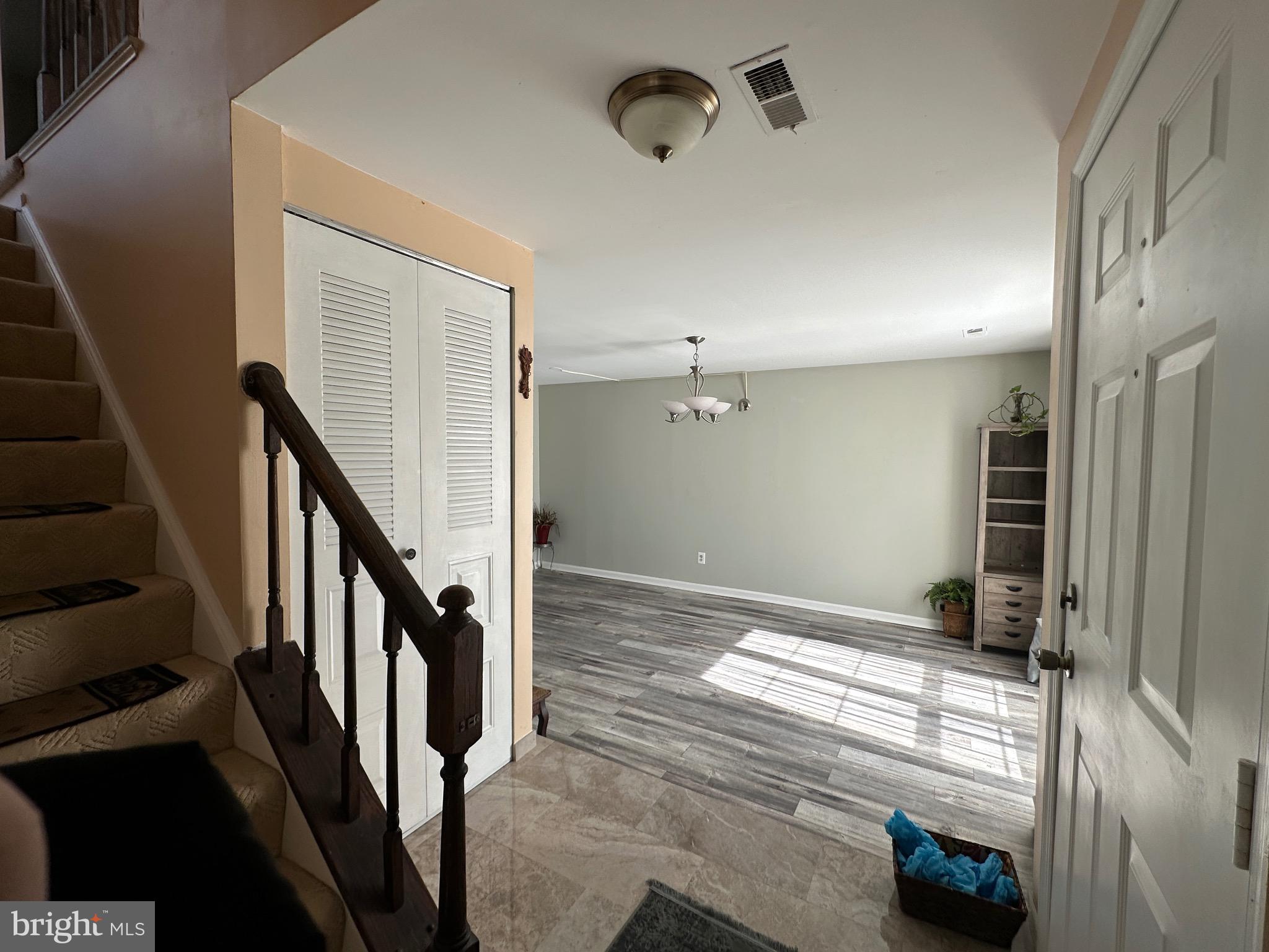 326 Lancaster Square, Unit 326 Sterling, VA 20164 - Photo 6 of 26 Lovely LVP Main Level