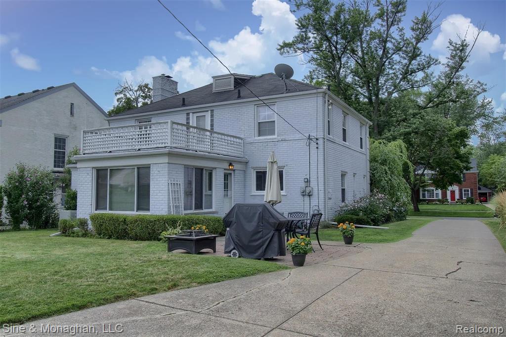1354 Whittier Road Grosse Pointe Park, MI 48230 - Photo 36 of 40