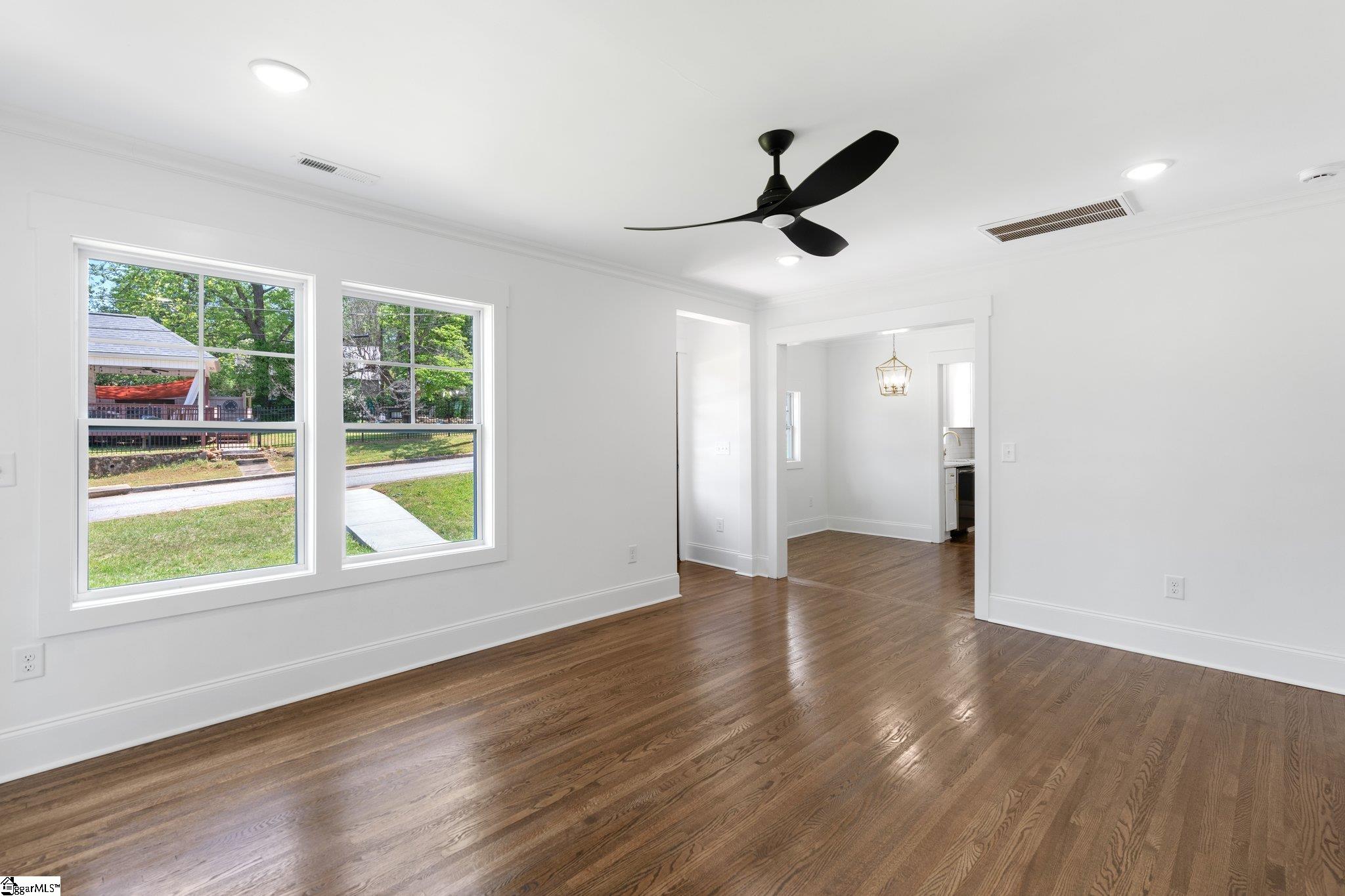 2 Maco Street Greenville, SC 29607 - Photo 6 of 35