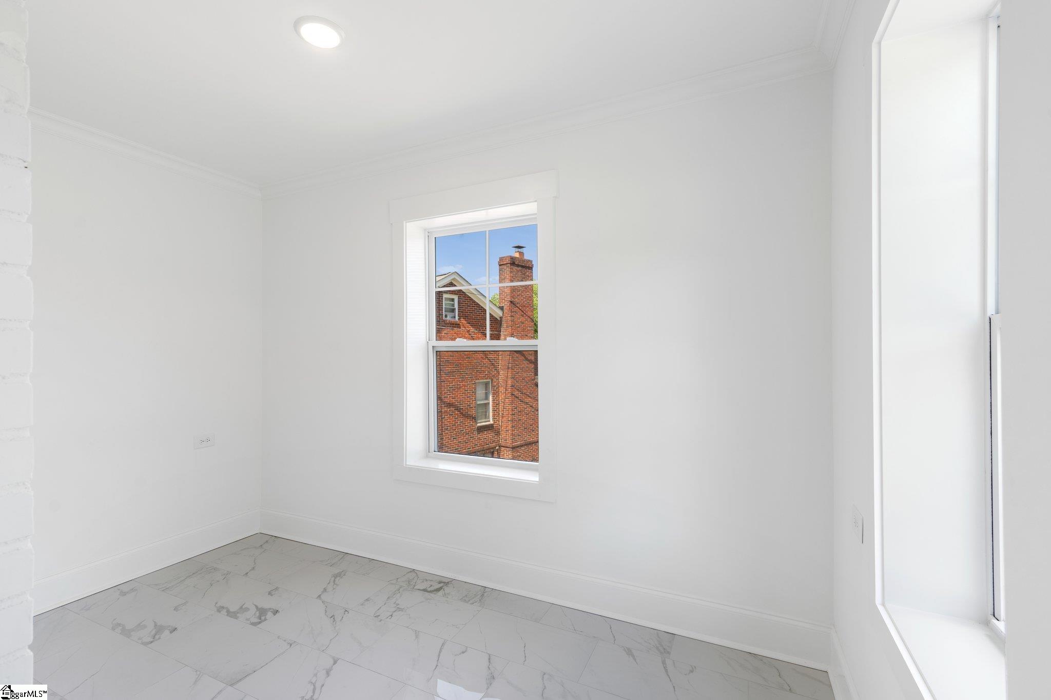 2 Maco Street Greenville, SC 29607 - Photo 8 of 35