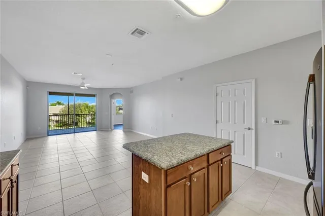 $319,000 | 9621 Spanish Moss Way, Unit 3831, Bonita Springs, FL 34135