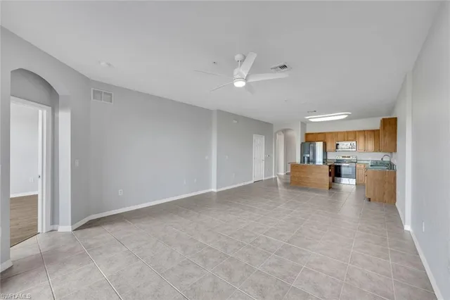 $319,000 | 9621 Spanish Moss Way, Unit 3831, Bonita Springs, FL 34135