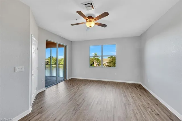 $319,000 | 9621 Spanish Moss Way, Unit 3831, Bonita Springs, FL 34135