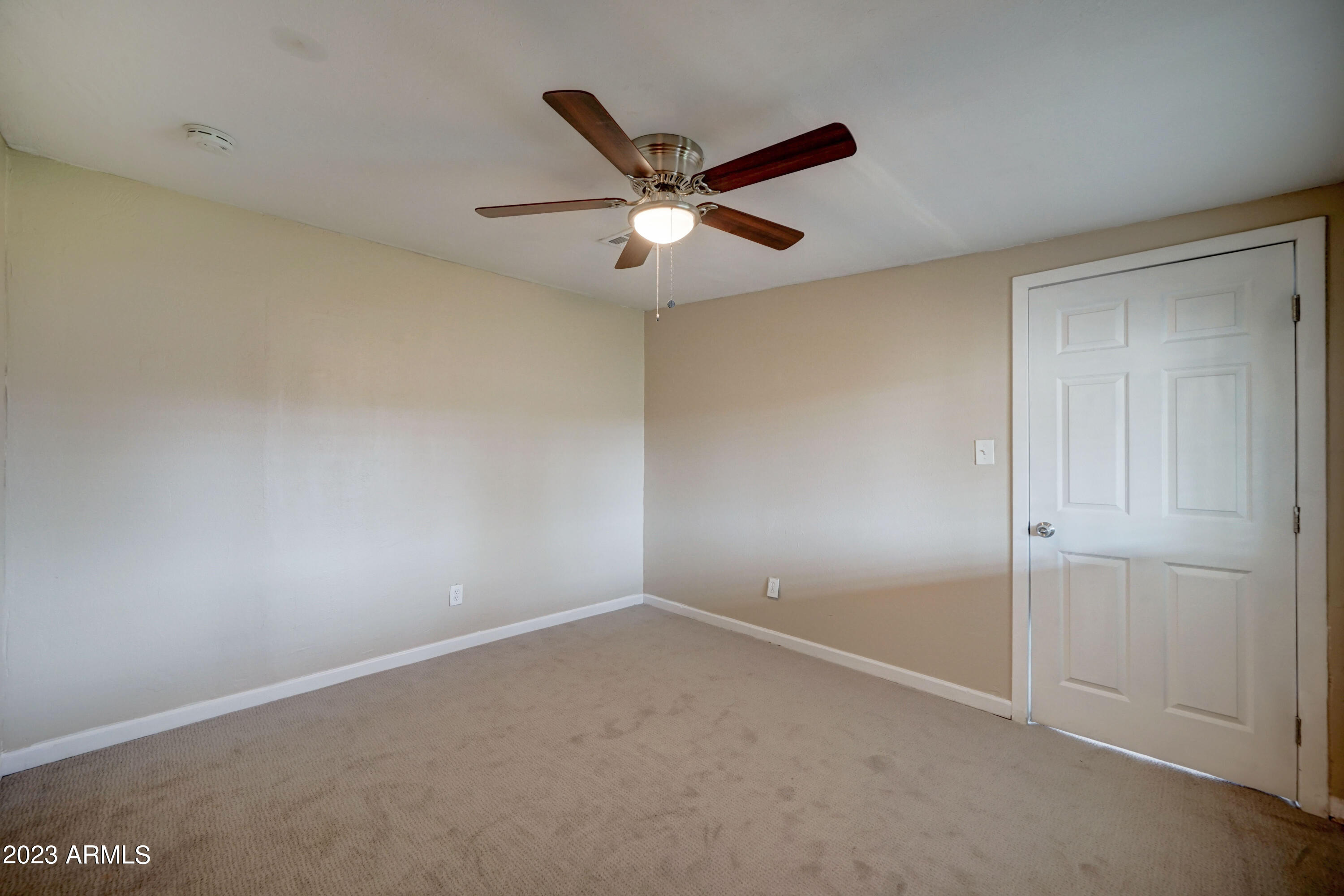 2741 West Pierson Street Phoenix, AZ 85017 - Photo 14 of 19 2741 W Pierson-14