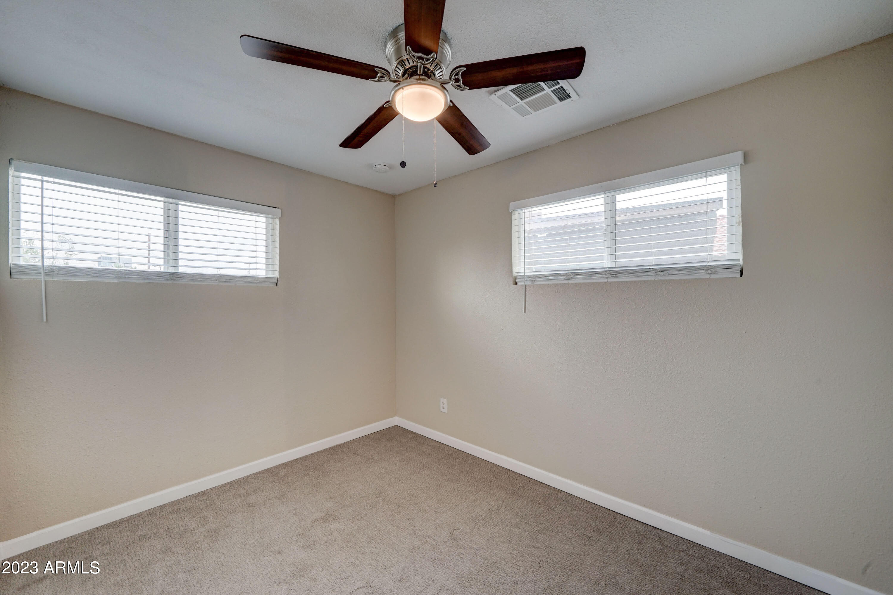 2741 West Pierson Street Phoenix, AZ 85017 - Photo 16 of 19 2741 W Pierson-17