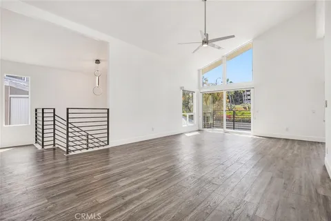 $5,750 | 222 Old Newport Boulevard, Newport Beach, CA 92663