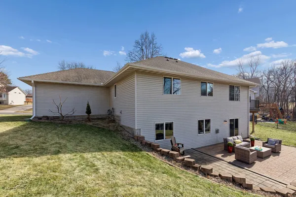 $499,900 | 14026 Bluebird Trail Northeast, Prior Lake, MN 55372