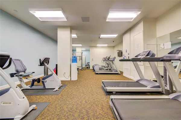 $10,000 | 1212 Benjamin Franklin Drive, Unit 504, Sarasota, FL 34236